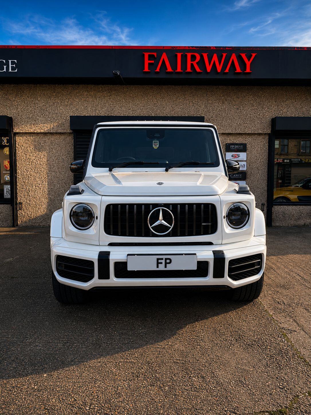 Mercedes G63 AMG — view 2