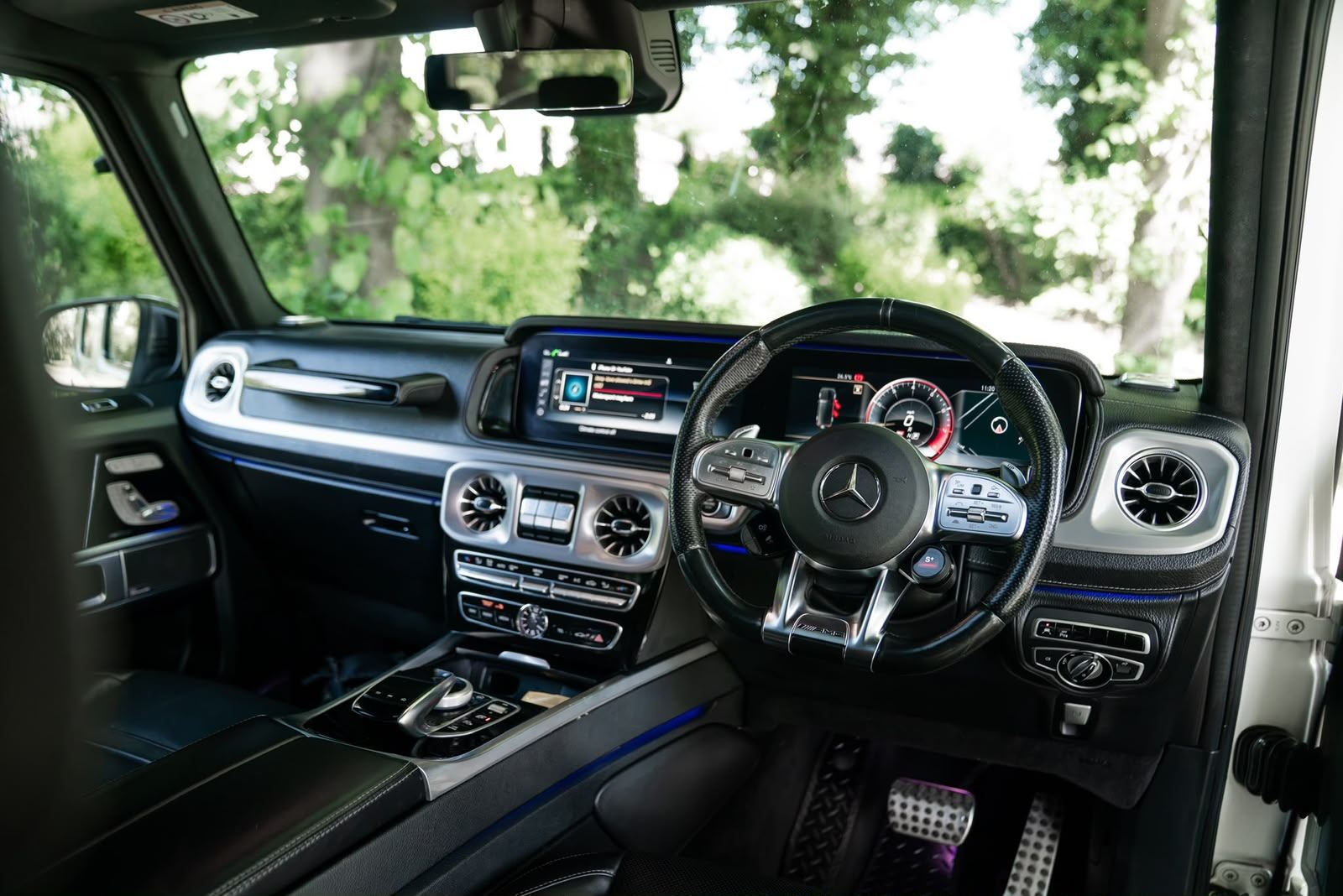 Mercedes G63 AMG — view 5