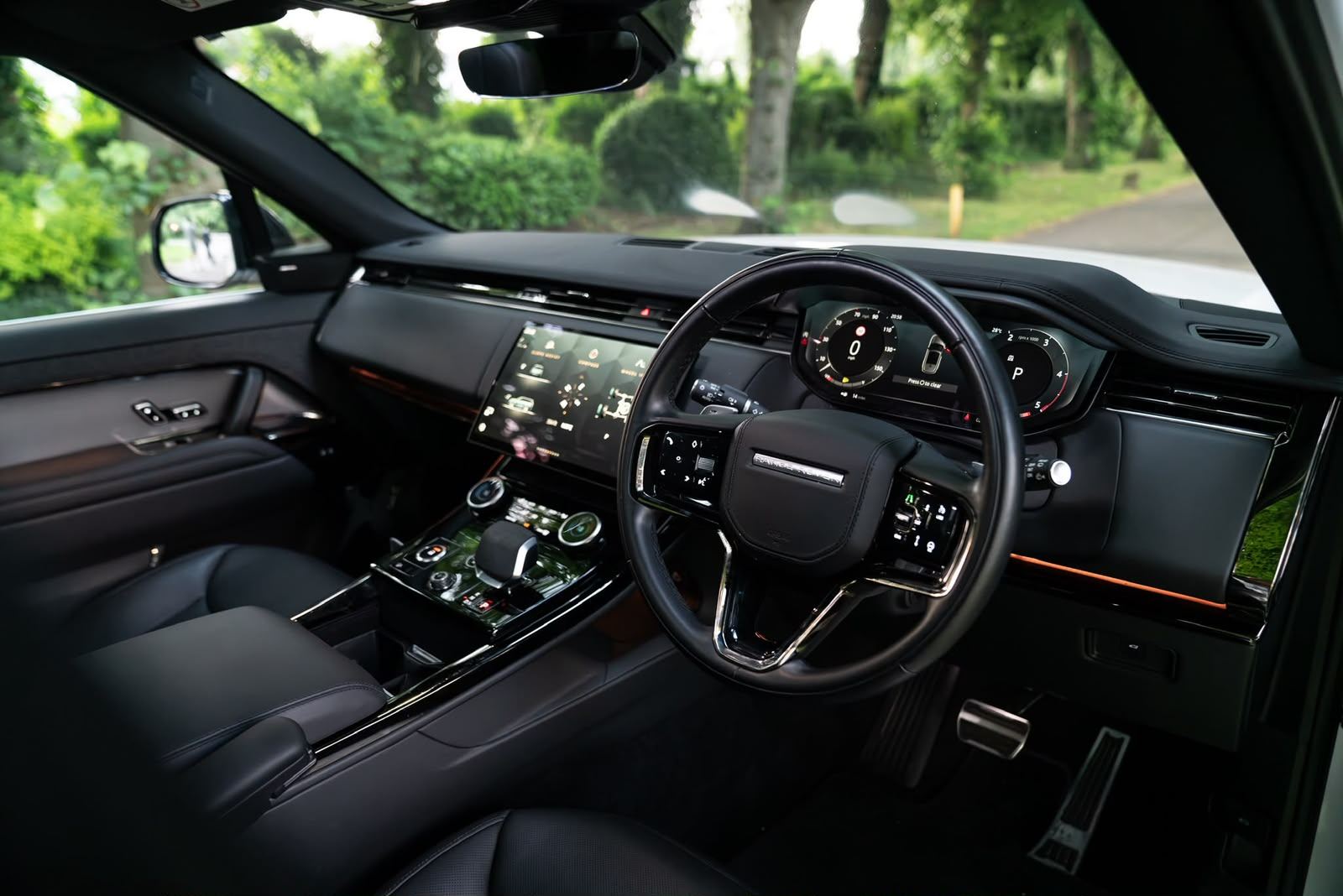 Range Rover Sport — view 5
