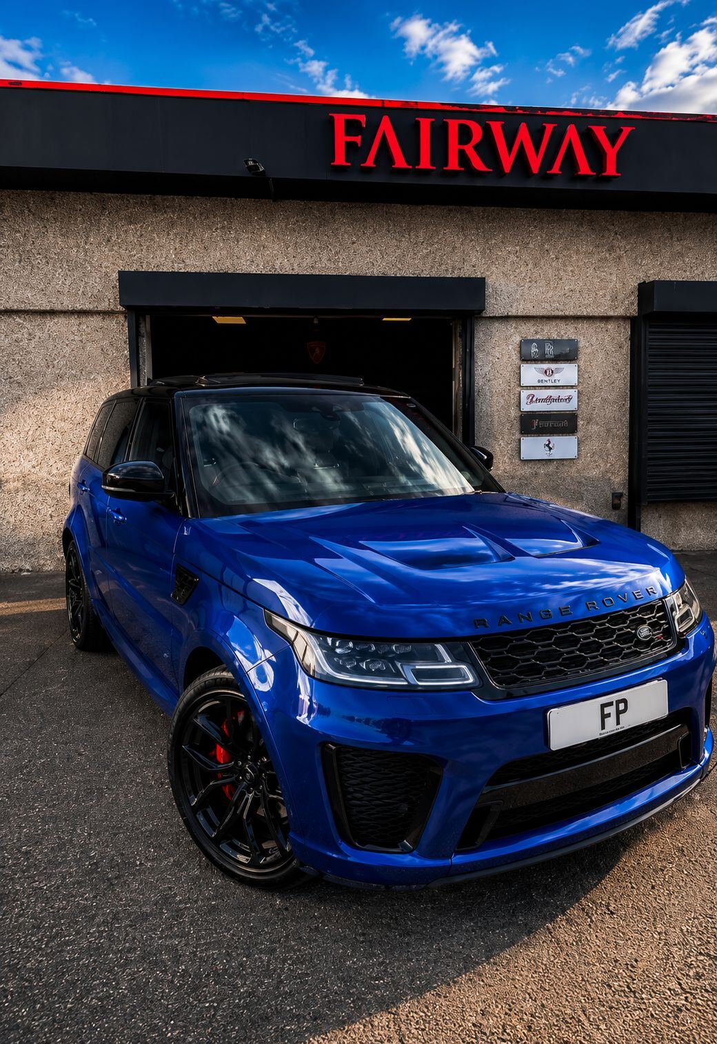 Range Rover SVR