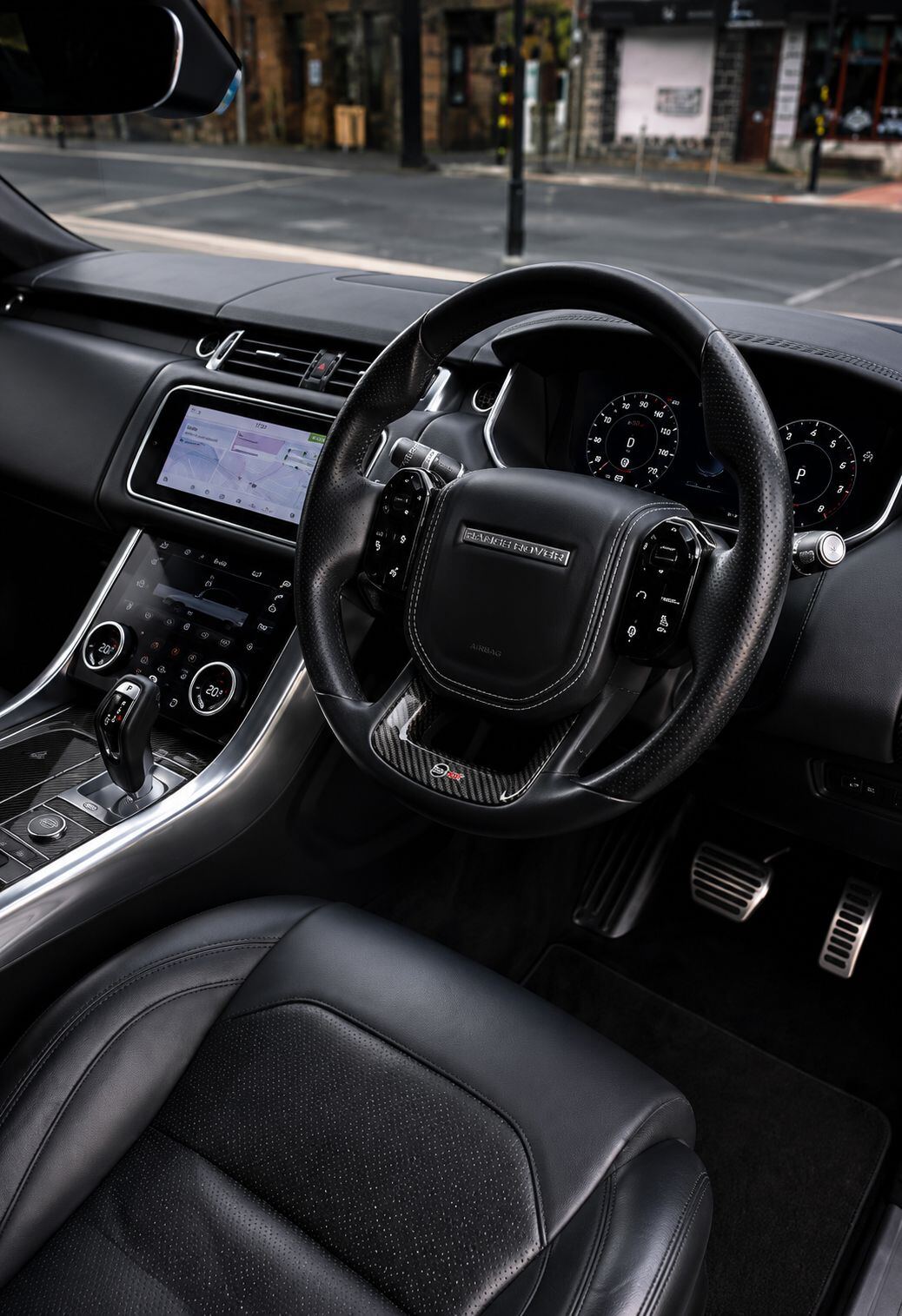 Range Rover SVR — view 4